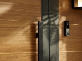 Hue Secure rozszerza ofertę o Inteligentny dzwonek wideo, kamery 2K  i funkcję MotionAware™, zapewniającą lepsze monitorowanie domu.