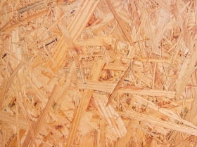 Płyty OSB w praktyce – montaż, obróbka i wykończenie