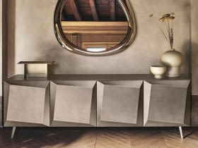 Rzeźbiarska komoda Alterego od Calligaris