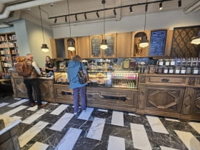 Green Caffè Nero przy ul. Długiej 5 w Gdańsku