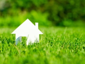 Czy warto kupić tanią działkę rolną z myślą o budowie domu?