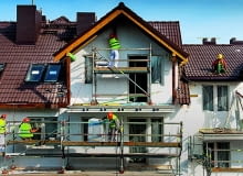 Koszt wykończenia domu zbudowanego w stanie surowym zamkniętym zależy w dużej mierze od jego wielkości i planowanego standardu wykończenia remont domu