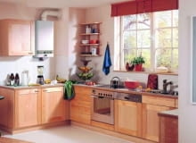 Dzięki mniejszym obudowom i estetycznemu wyglądowi nowe termy bez wstydu można zamontować w nowej kuchni.