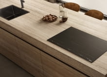 Płyta indukcyjna Mythos z matowym czarnym szkłem Płyta indukcyjna Mythos z matowym czarnym szkłem