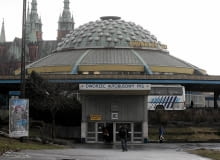 30.03.2012 KIELCE , DWORZEC PKS W KIELCACH . FOT. PAWEL MALECKI / AGENCJA GAZETA SLOWA KLUCZOWE: KOMUNIKACJA ARCHITEKTURA /FR/