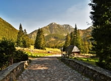 Pomóż zaprojektować toaletę koło górskiego szlaku – weź udział w ankiecie