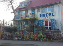 Hotel Republika Wyobraźni w Mirosławcu Hotel Republika Wyobraźni w Mirosławcu