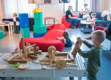 Eksponaty na wystawie dzieci mogły odkrywać jak skarby, które można było wypróbować, wziąć do ręki, używać i świetnie się bawić design dla dzieci