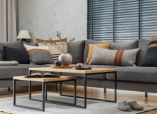 Poduszki dekoracyjne - modne wzory i kolory. Jakie poduszki dekoracyjne wybrać?