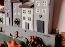 Świąteczna dekoracja - wieszak domek