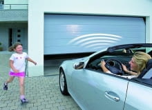 Brama garażowa z napędem