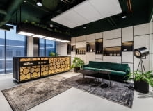 Wnętrza warszawskiej siedziby SYZYGY i Ars Thanea