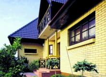 DOM ELEWACJA Z CEGIEL KLINKIEROWYCH PUBLIKACJA LADNY DOM NR 4 (102) - 4 2007