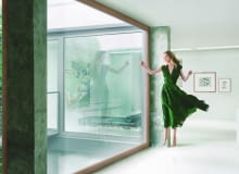 Jakie okna staną się najbardziej popularne w najbliższym czasie? Rok 2025 przynosi ze sobą wiele innowacji i zmian w branży stolarki otworowej. Technologie smart home, izolacyjne, zrównoważony rozwój, minimalizm, bezpieczeństwo i personalizacja są głównymi kierunkami, które będą kształtować przyszłość tego dynamicznie rozwijającego się sektora. Jakie okna staną się najbardziej popularne w najbliższym czasie? Rok 2025 przynosi ze sobą wiele innowacji i zmian w branży stolarki otworowej. Technologie smart home, izolacyjne, zrównoważony rozwój, minimalizm, bezpieczeństwo i personalizacja są głównymi kierunkami, które będą kształtować przyszłość tego dynamicznie rozwijającego się sektora.