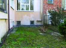 Ogródek przed kamienicą Ogródek przed kamienicą