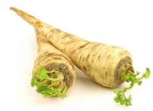 Pietruszka korzeniowa w donicy daje sporo naci Pietruszka korzeniowa w donicy daje sporo naci