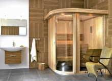 <B>Oczyszcza i wzmacnia organizm, poprawia krążenie krwi, relaksuje i uodparnia. Zalet sauny nie da się przecenić - w końcu całe pokolenia Finów nie mogą się mylić.</B> <BR >SAUNA Space Vision, olcha i osika; od 175 x 180 cm, wys. 203 cm, od 37 500 zł, Tylö/Koperfam