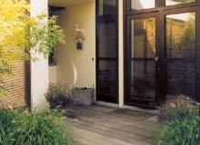 ONE TIME USE ONLY DO JEDNORAZOWEGO UZYCIA TARAS Z DREWNA DREWNIANY WEJSCIE DO DOMU DECK FOT. DECK DRY DLH DREWNO PUBLIKACJA OGRODY NR 5 (61) - 5.2004 PUBLIKACJA LADNY DOM NR 4 (78) - 4.2005