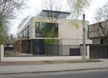 Dom przy Czereśniowej w Warszawie, proj. Paweł Lis Architekci Dom przy Czereśniowej w Warszawie, proj. Paweł Lis Architekci