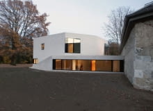 Dom we Frontenex Dom we Frontenex