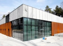 28.03.2011 PALMIRY K. WARSZAWY . BUDYNEK MUZEUM OFIAR ZBRODNI HITLEROWSKICH W PALMIRACH . FOT. KUBA ATYS / AGENCJA GAZETA