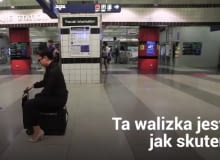 Czy tak wygląda najlepsza walizka na świecie? Wsiadasz na nią i jedziesz, dokąd chcesz Czy tak wygląda najlepsza walizka na świecie? Wsiadasz na nią i jedziesz, dokąd chcesz