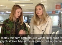 Małgorzata Socha aranżuje wnętrza. Jak rozdzielić małe pomieszczenie za pomocą mebli?