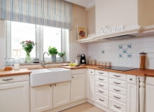 Kuchnia z roleta rzymską