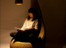 fotel Bulb; projekt: Gaetan Van de Wyer