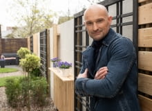 Dominik Strzelec prowadzący program Polowanie na ogród w HOME&GARDEN Dominik Strzelec prowadzący program Polowanie na ogród w HOME&GARDEN