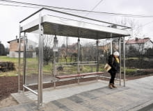 26.11.2014 Rzeszow , ul Kardynala Karola Wojtyly . Nowa wiata przystankowa MPK . Fot. Patryk Ogorzalek / Agencja Gazeta SLOWA KLUCZOWE: autobus mpk przystanek wiata