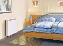 Jeśli w pomieszczeniu jest mało miejsca, warto wybrać piec statyczny - ma on na przykład 17 cm głębokości, zaś dynamiczny model - zwykle 25 cm Schmidt Fotografie Am Hellenteich 53 59929 Brilon