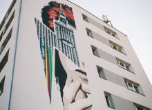 Mural przedstawiający Davida Bowiego