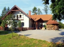 Dom pod osłoną lasu Dom pod osłoną lasu