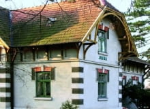 Bez zgody konserwatora zabytków nie wolno nam dokonać żadnych przeróbek, rozbudowy, ani tym bardziej rozbiórki zabytkowego obiektu Bez zgody konserwatora zabytków nie wolno nam dokonać żadnych przeróbek, rozbudowy, ani tym bardziej rozbiórki zabytkowego obiektu