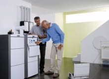 W czasie wizyty serwisanta można wyjaśnić wszelkie niejasności dotyczące obsługi urządzenia Style: "Grund_Gradation"