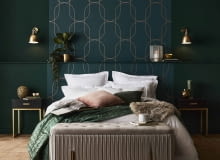 Aranżacja łóżka w sypialni