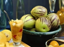 Pepinos in bowl and pepino cocktail (Solanum muricatum)