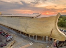 Replika biblijnej Arki Noego Replika biblijnej Arki Noego