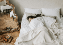 Kołdra wełniana – naturalne ciepło, które wspiera zdrowy sen Kołdra wełniana – naturalne ciepło, które wspiera zdrowy sen