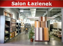 18.06.2010 WARSZAWA , SALON LAZIENEK GLAZURA KROLEWSKA W METROPOL DOM I WNETRZE NA UL . JAGIELLONSKIEJ 82 .