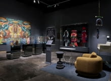 Fotel Bofii projektu Grynasz Studio dla Bizzarto na wystawie „TRANSFORMACJE. Nowoczesność w III RP” Fotel Bofii projektu Grynasz Studio dla Bizzarto na wystawie „TRANSFORMACJE. Nowoczesność w III RP”