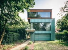 Dom architektów w Parku Klecińskim we Wrocławiu Dom architektów w Parku Klecińskim we Wrocławiu