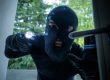 Okna odstraszające włamywaczy: jak zabezpieczyć swój dom? Okna odstraszające włamywaczy: jak zabezpieczyć swój dom?