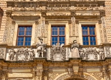 Brzeg, Zamek Piastów Śląskich z renesansową bramą i kaplicą zamkową pod wezwaniem św. Jadwigi – nekropolią Piastów - uznany za Pomnik Historii w 2018 r. Brzeg, Zamek Piastów Śląskich z renesansową bramą i kaplicą zamkową pod wezwaniem św. Jadwigi – nekropolią Piastów - uznany za Pomnik Historii w 2018 r.