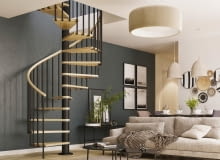 Schody Trio z balustradą Tube z rurek oraz drewnianym pochwytem.