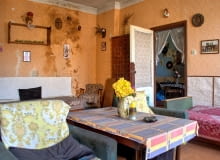 Opuszczone mieszkanie w łódzkiej kamienicy Opuszczona kamienica w centrum Łodzi. Co tam się stało?