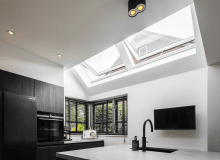 Żaluzje wewnętrzne to taki typ osłony okiennej, który świetnie dopasuje się do aranżacji pomieszczenia w każdym stylu. Żaluzje wewnętrzne to taki typ osłony okiennej, który świetnie dopasuje się do aranżacji pomieszczenia w każdym stylu.