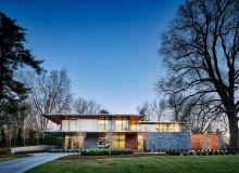 Nowoczesna rezydencja kolekcjonerów dzieł sztuki z podziemną galerią Nowoczesna rezydencja kolekcjonerów dzieł sztuki z podziemną galerią