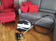 Odkurzacz wielofunkcyjny Bosch Odkurzacz wielofunkcyjny Bosch AquaWash&Clean BWD42 gotowy do pracy i sprzątania mieszkania